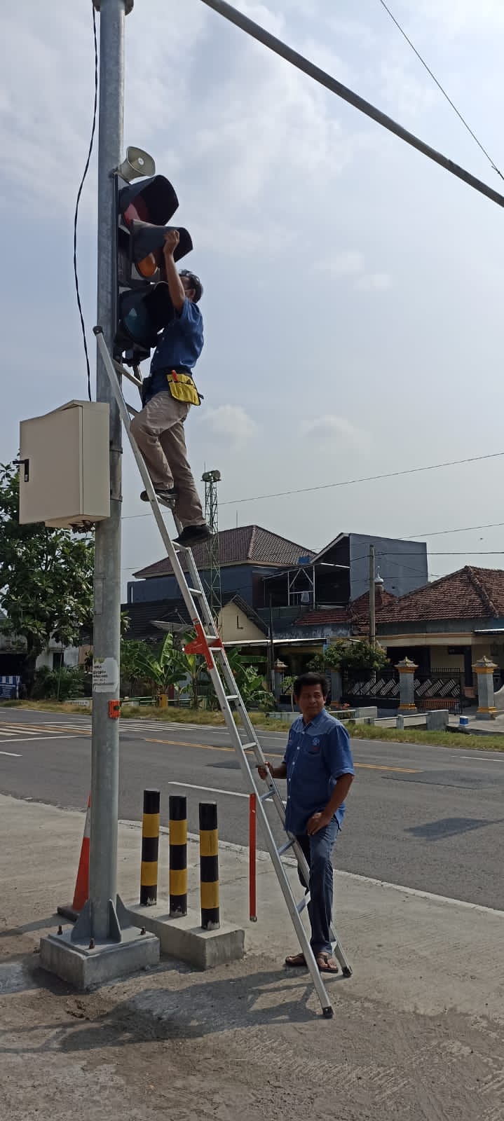 2021 - Pengadaan Pedestrian Crossing Traffic Ligt PT. INKA Multi Solusi 1