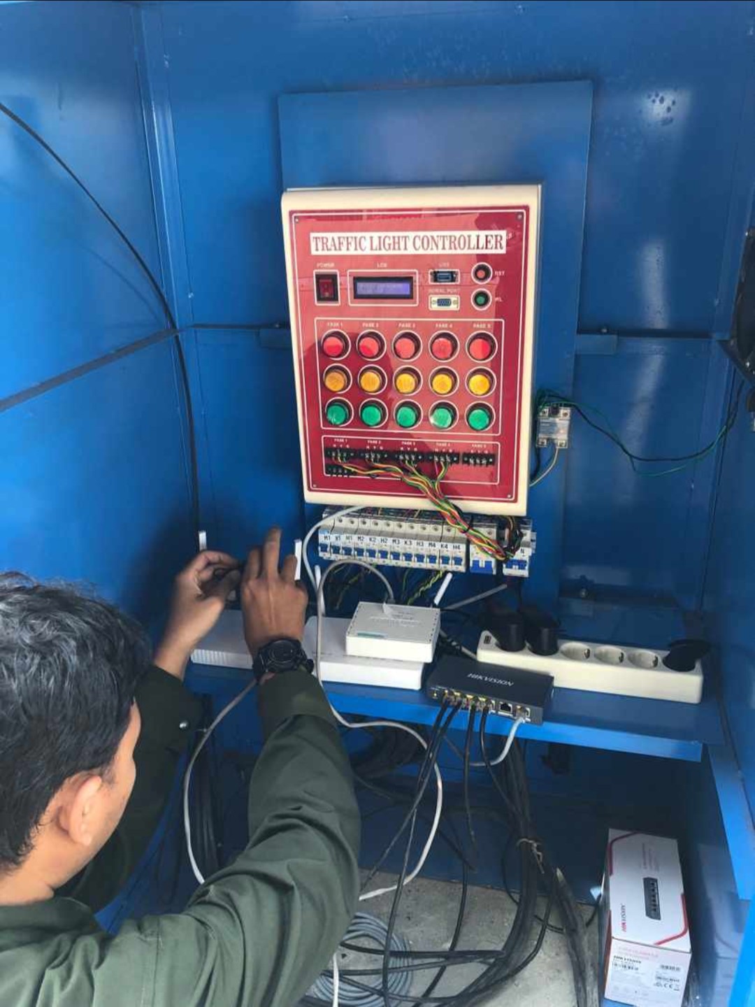 2024 - Pengadaan dan Pemasangan Traffic Light Online Kabupaten Madiun 2 Titik